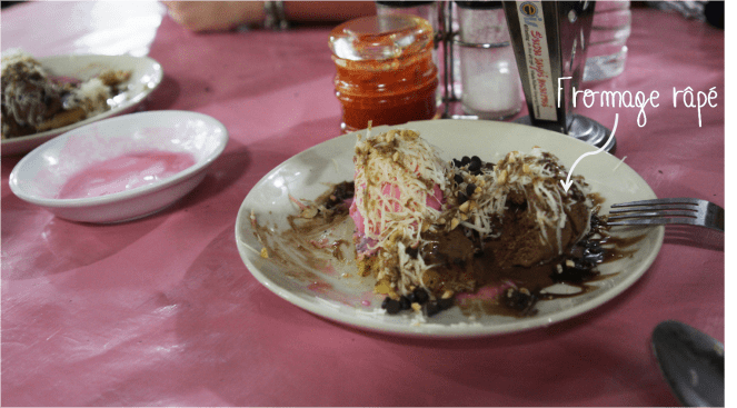 Glace et fromage râpé